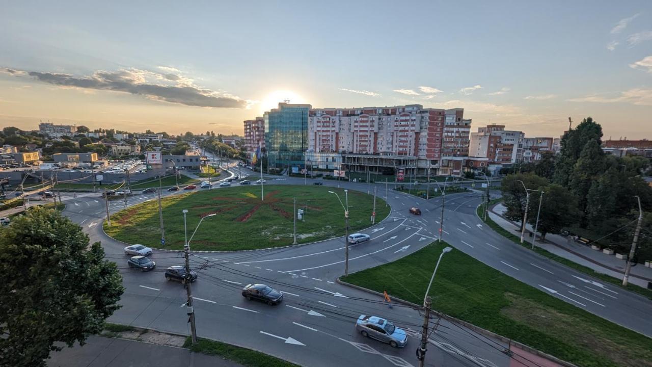 Michael Apartment Galati  Exterior photo