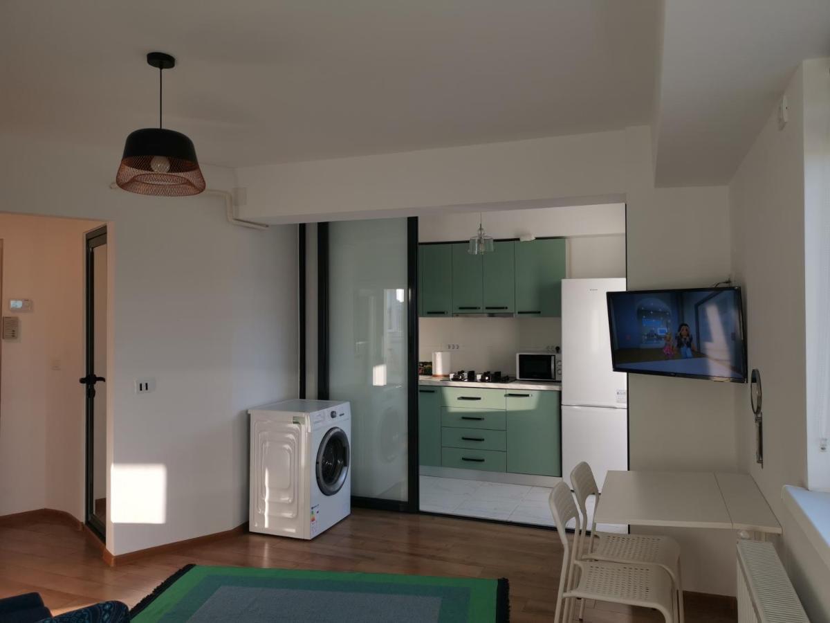 Michael Apartment Galati  Exterior photo
